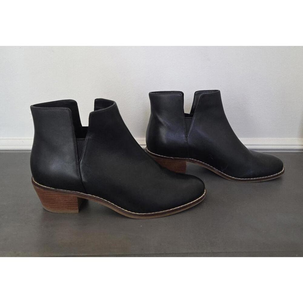 NWOT Cole Haan Abbot Ankle Boots, black leather, size 6.5